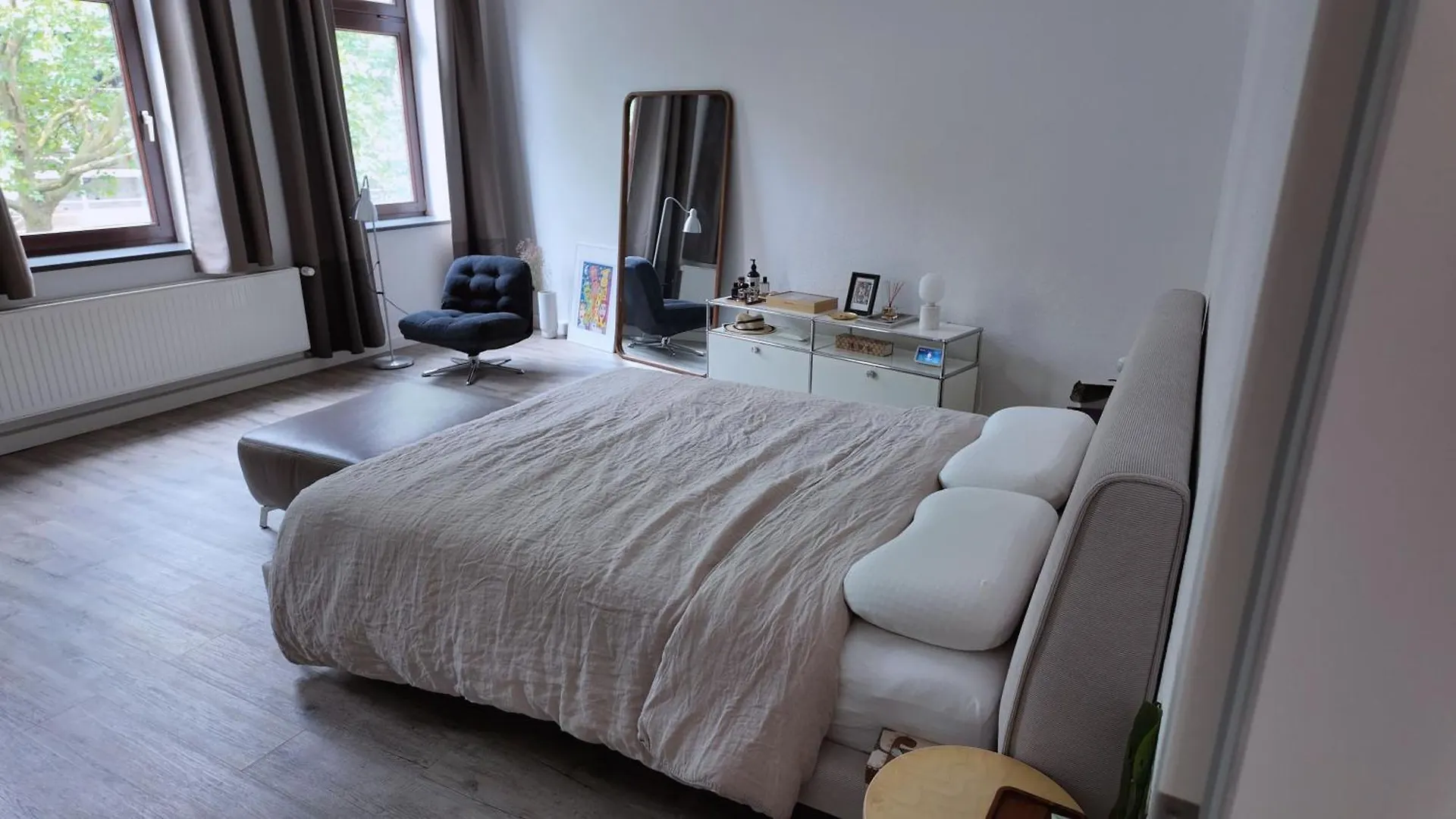 Spacious Stylish Scandi Apartment In Linden-Mitte Hannover Almanya