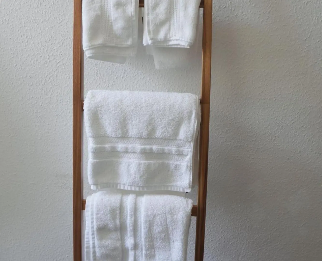 Spacious Stylish Scandi Apartment In Linden-Mitte Hannover Germany