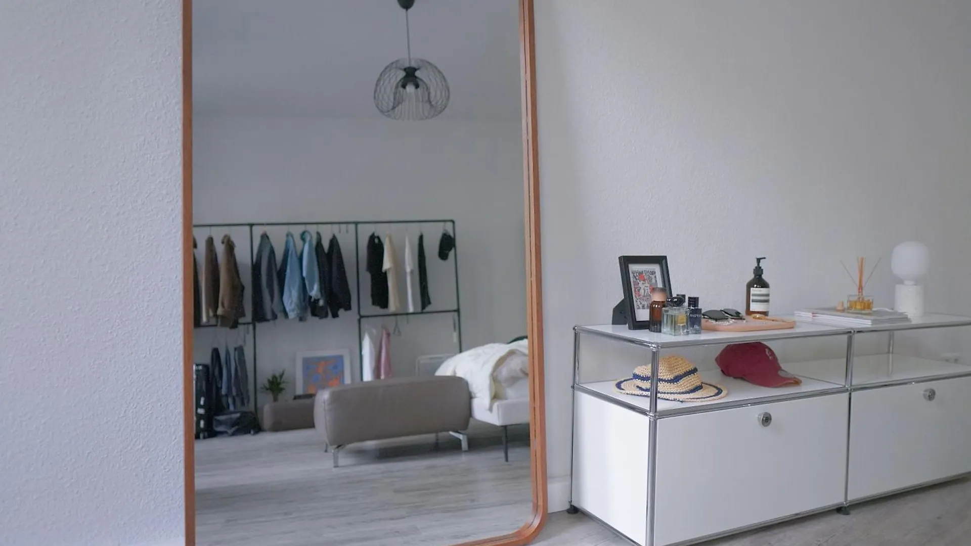 Spacious Stylish Scandi Apartment In Linden-Mitte Hannover